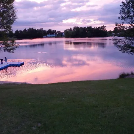 Vakantiehuis Holzhaus Am Silbersee *