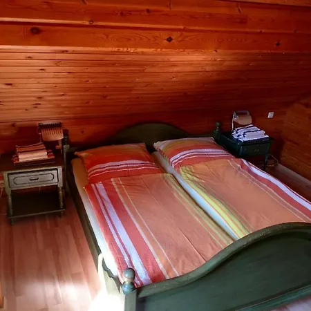 Holzhaus Am Silbersee