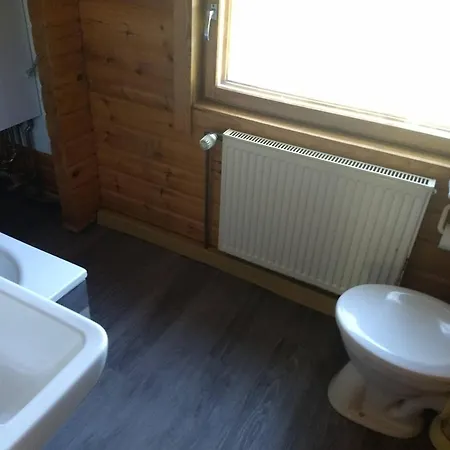 Vakantiehuis Holzhaus Am Silbersee