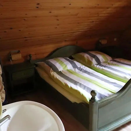 Vakantiehuis Holzhaus Am Silbersee Frielendorf