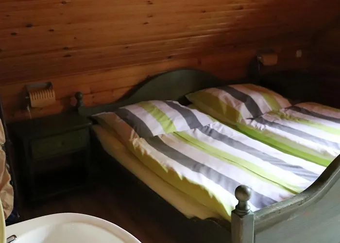 Holiday home Holzhaus Am Silbersee Frielendorf